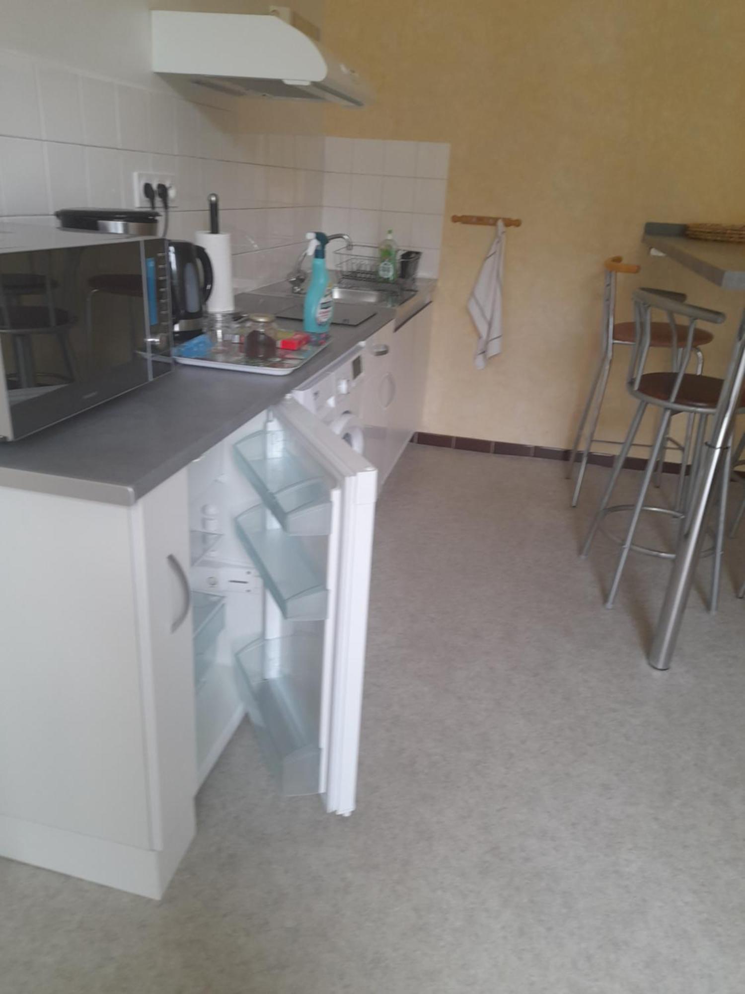 Appartement Du Pont De La Seine Troyes Bagian luar foto